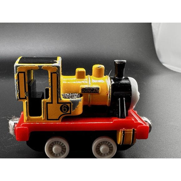 Thomas & Friends Take n Play Along Duncan 2002 Vtg Diecast Train READ Engine - Picture 6 of 12